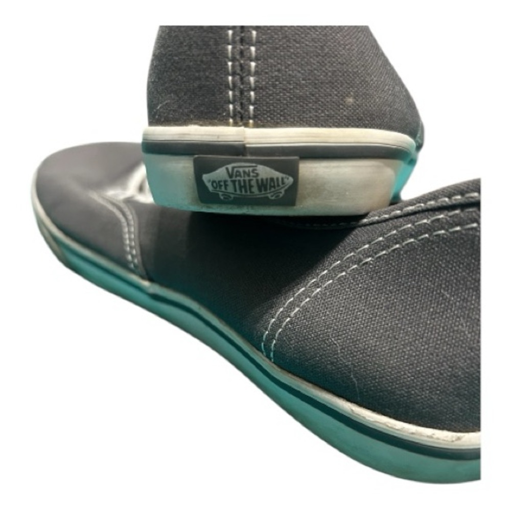 Classic Gray Vans Canvas Men's Shoes - Picture 5 of 8